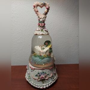 VTG Artisan Floral Swan Snow Globe Music Box Dance of the Sugar Plum Fairies